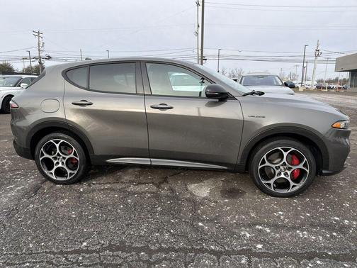 2024 Alfa Romeo Tonale Veloce EAWD