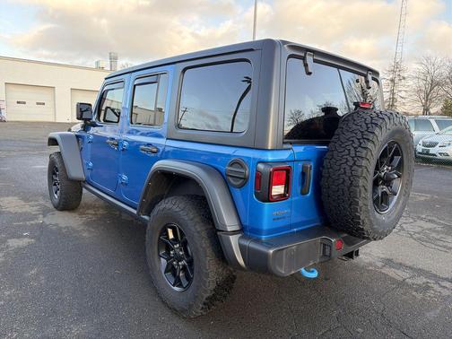 2024 Jeep Wrangler 4xe Willys