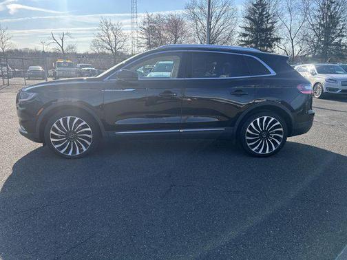 2021 Lincoln Nautilus Black Label