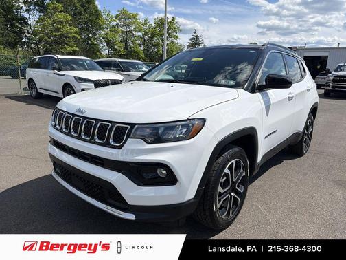 Bright White Clearcoat 2023 Jeep Compass Limited