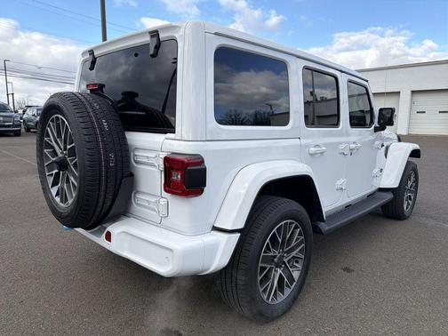 2022 Jeep Wrangler Unlimited 4xe Sahara High Altitude