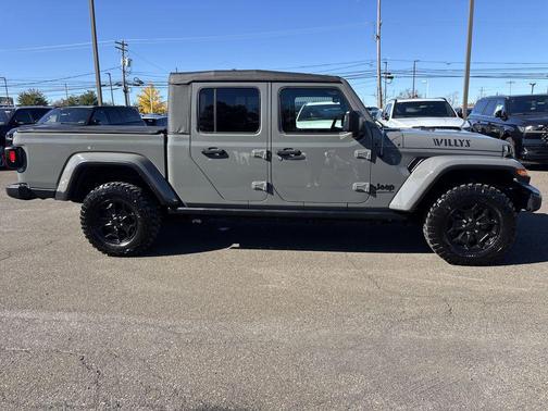 2022 Jeep Gladiator Willys 4x4