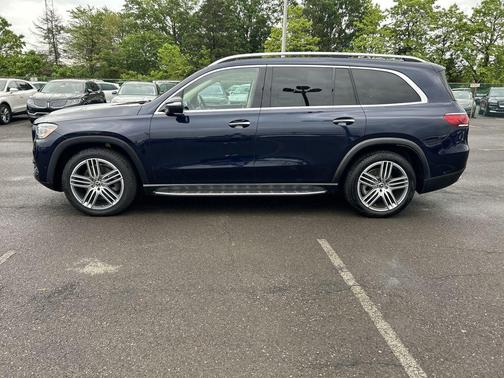 2022 Mercedes-Benz GLS 450 4MATIC