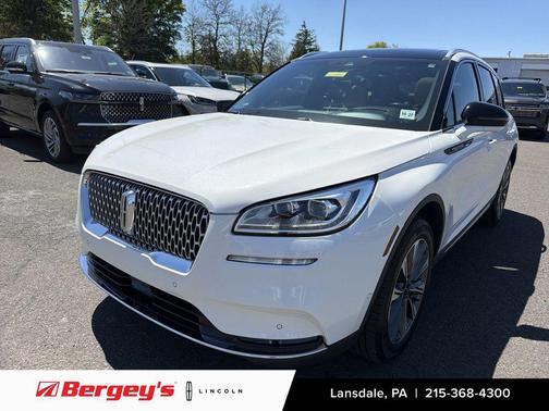 PRISTINE WHITE MET 3C 2022 Lincoln Corsair Reserve