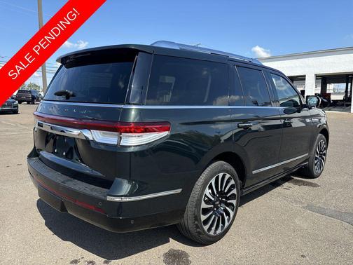 2023 Lincoln Navigator Black Label