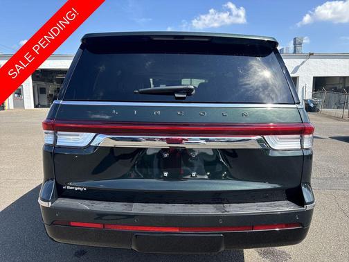 2023 Lincoln Navigator Black Label