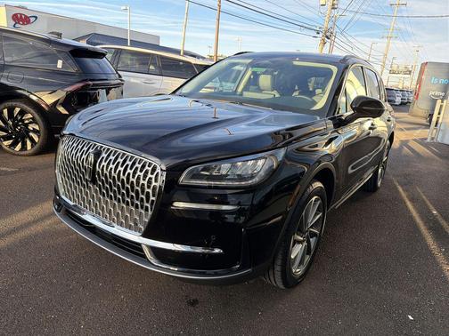 2026 Lincoln Corsair Premiere