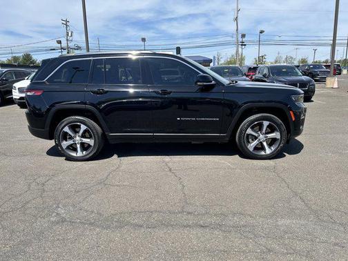 2023 Jeep Grand Cherokee 4xe Base