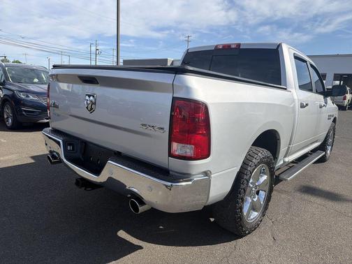 Bright Silver Metallic Clearcoat 2018 RAM 1500 Big Horn