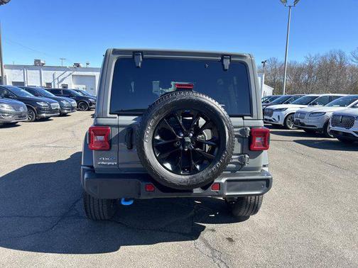2022 Jeep Wrangler Unlimited 4xe Sahara