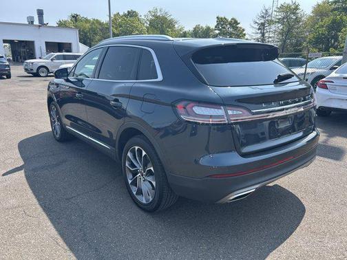 2022 Lincoln Nautilus Reserve