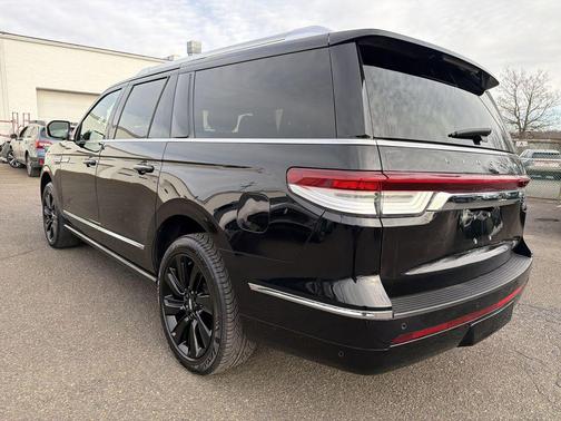 2022 Lincoln Navigator Reserve