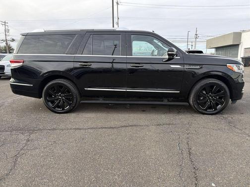 2022 Lincoln Navigator Reserve