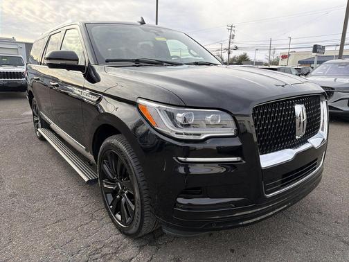 2022 Lincoln Navigator Reserve