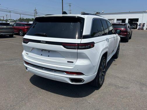 2023 Jeep Grand Cherokee Overland