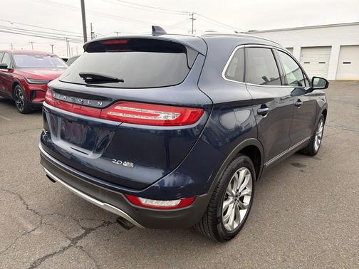 2015 Lincoln MKC Base