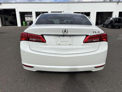 2018 Acura TLX Base