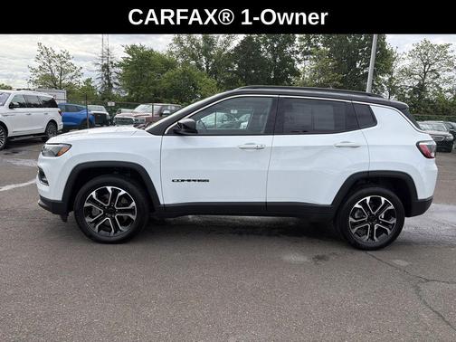 Bright White Clearcoat 2023 Jeep Compass Limited