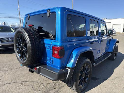 2023 Jeep Wrangler 4xe Sahara