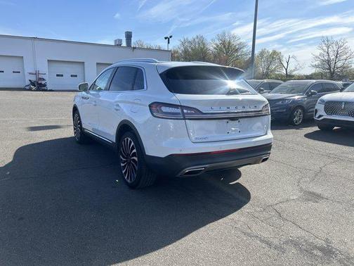 2022 Lincoln Nautilus Black Label