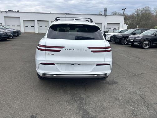 2024 Genesis Electrified GV70 Advanced AWD