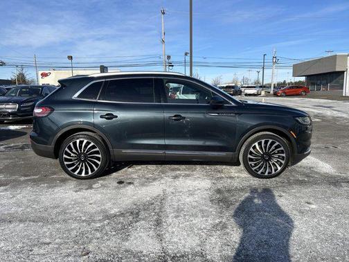 2023 Lincoln Nautilus Black Label