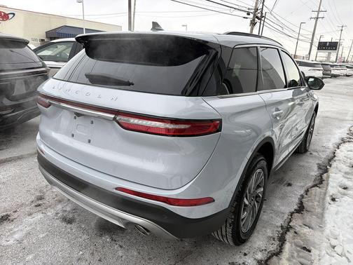 2026 Lincoln Corsair Premiere