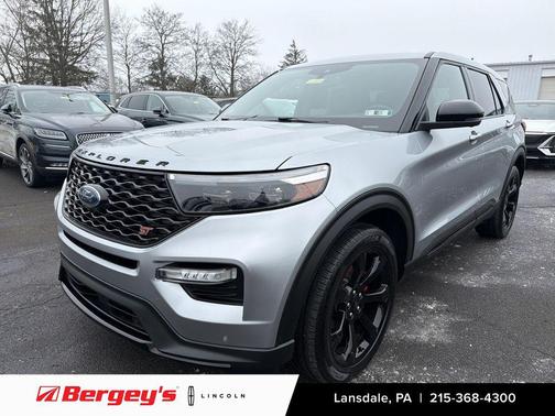 2022 Ford Explorer ST
