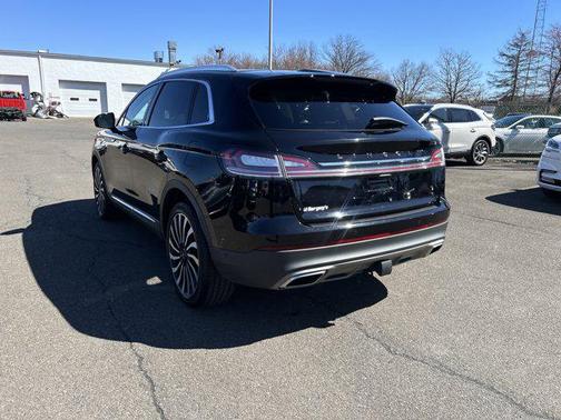2022 Lincoln Nautilus Black Label