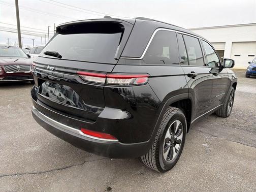 2023 Jeep Grand Cherokee 4xe Base