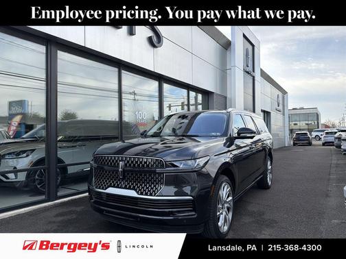 STARLIGHT GRAY PC 2025 Lincoln Navigator Reserve