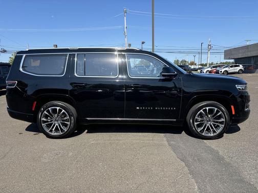 2023 Jeep Grand Wagoneer Series III 4x4