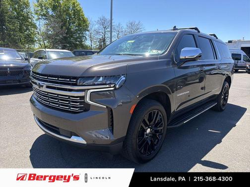 Graywood Metallic 2021 Chevrolet Suburban Premier