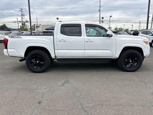 2022 Toyota Tacoma SR