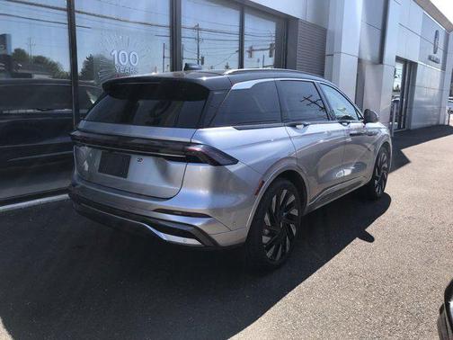 2024 Lincoln Nautilus Black Label