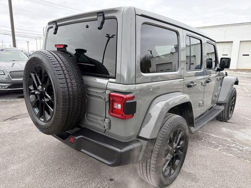 2022 Jeep Wrangler Unlimited 4xe Sahara
