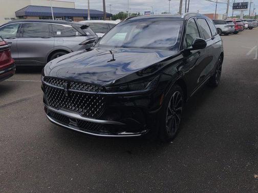 2024 Lincoln Nautilus Black Label