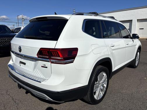 2019 Volkswagen Atlas 3.6L SEL Premium
