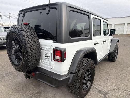 2024 Jeep Wrangler 4xe Willys