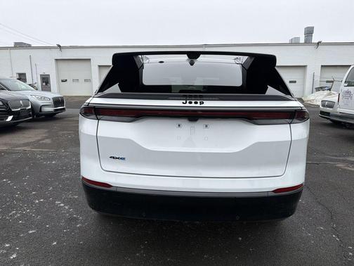 2024 Jeep Wagoneer S Launch Edition