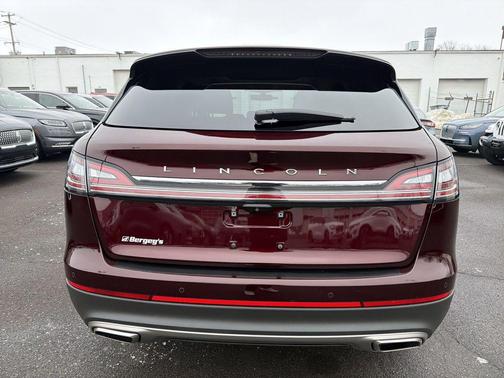 2023 Lincoln Nautilus Reserve