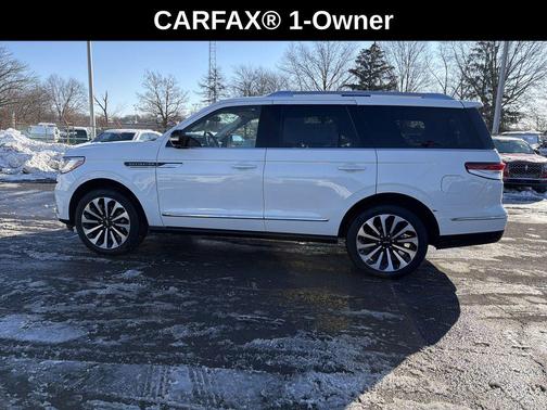 2024 Lincoln Navigator Reserve