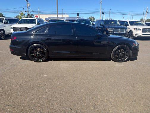 Mythos Black Metallic 2023 Audi A8 L 55 TFSI quattro Tiptronic