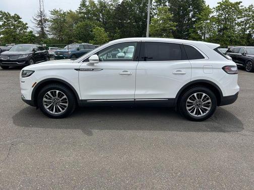 2021 Lincoln Nautilus Standard