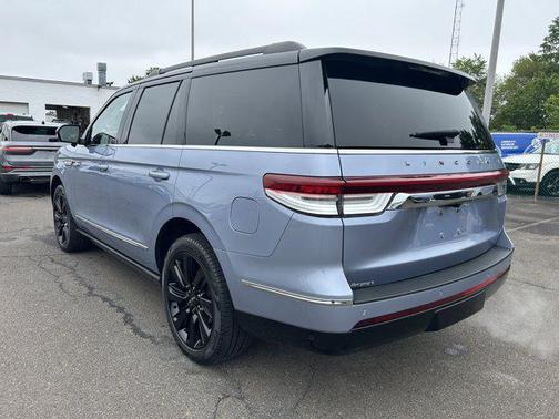 2023 Lincoln Navigator Black Label