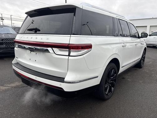 2022 Lincoln Navigator Reserve