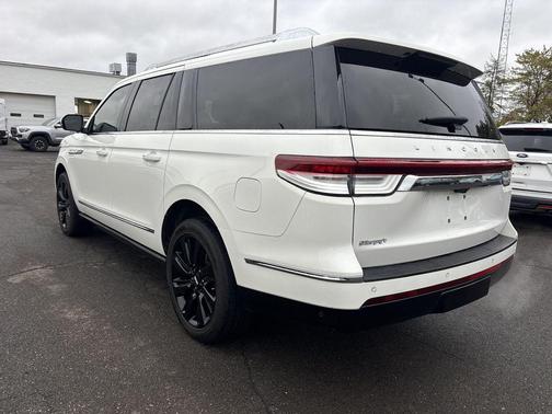2022 Lincoln Navigator Reserve