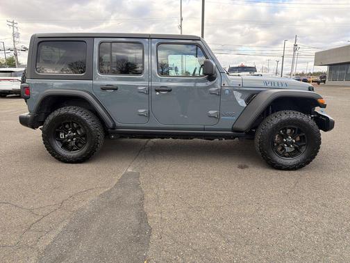 2024 Jeep Wrangler 4xe Willys