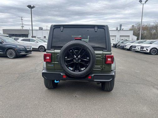 2022 Jeep Wrangler Unlimited 4xe Sahara