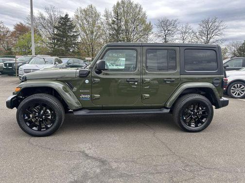 2022 Jeep Wrangler Unlimited 4xe Sahara